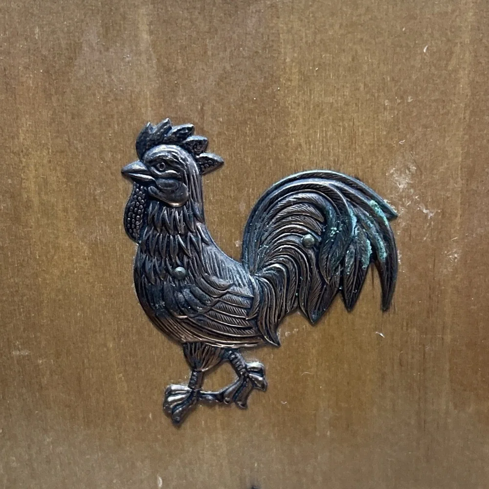 Vintage Rooster Chicken Metal and Wood Letter Or Napkin Holder Farm Country